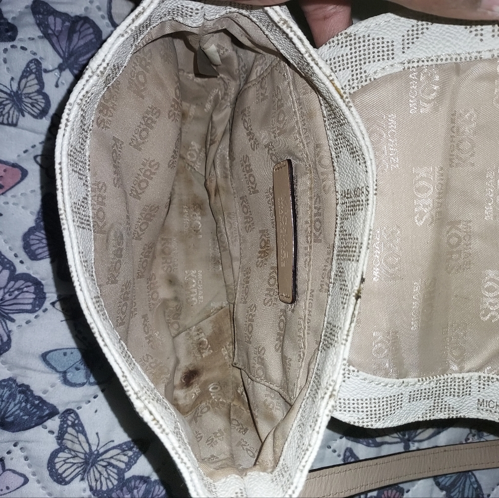 Purse - Picture 3 of 4